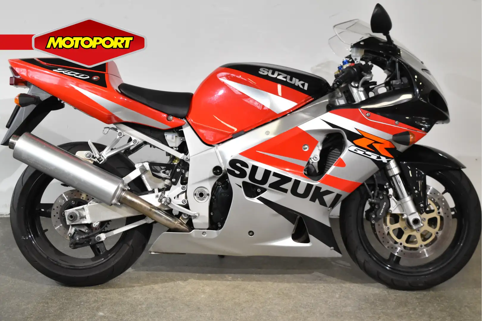 Suzuki GSX-R 750 - 1