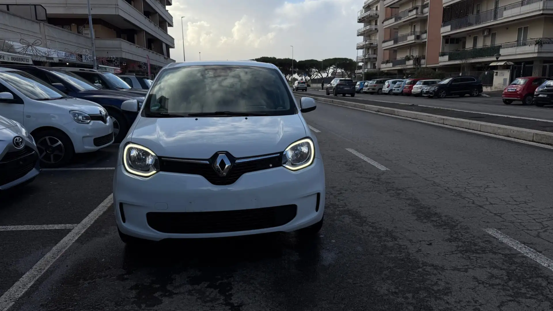Renault Twingo SCe 73 CV LIMITEED LED NAVI KAMERA PDC BLUETOOTH S Wit - 1