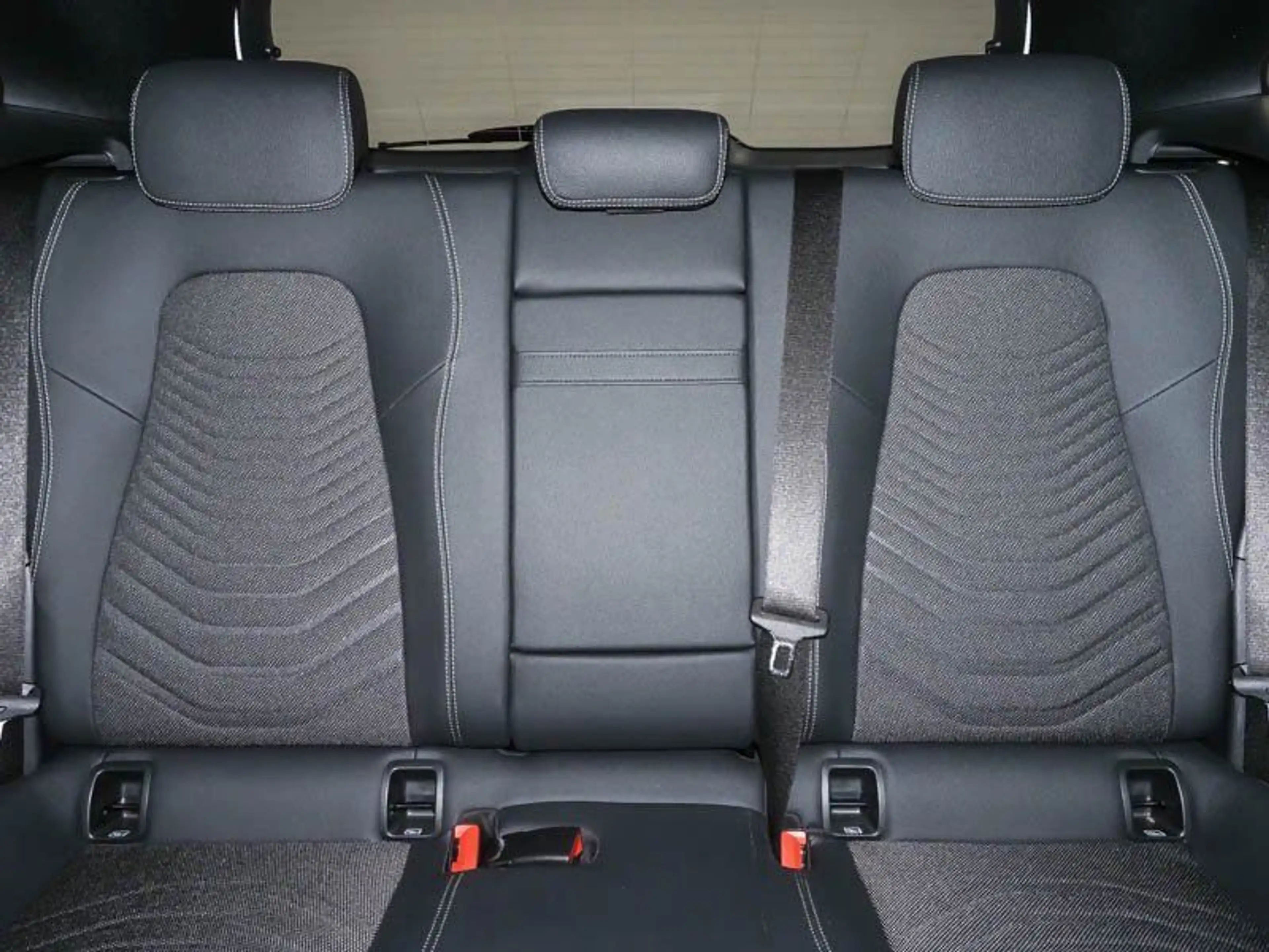 Mercedes-Benz EQA 250+ PROG-ADVANCE MEMORY FAP WDGS WINTER VZA — photo 9