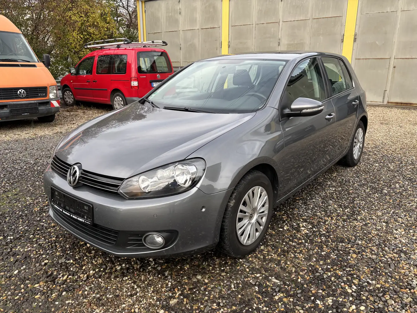 Volkswagen Golf Comfortline 1 Hand Klimaanlage AHK PDC S-Heft Grau - 1