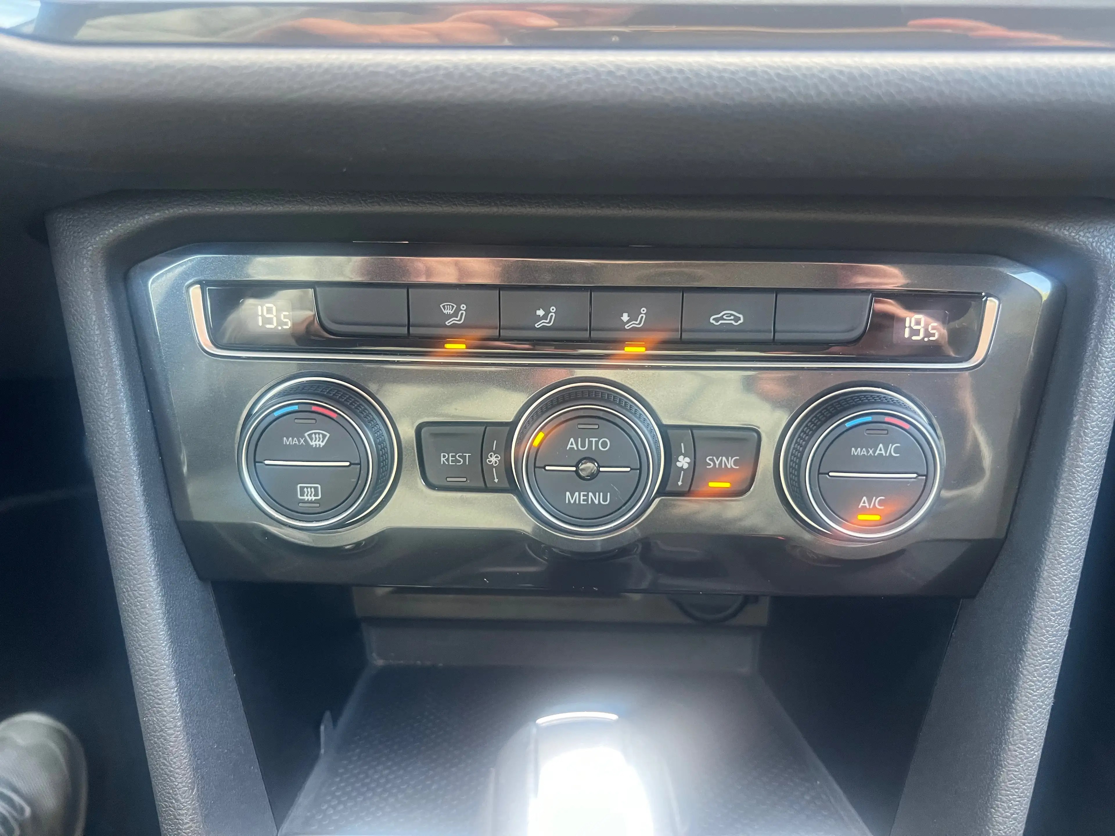 Volkswagen Tiguan Allspace 1.5 TSI Highline OPF DSG AUTOMATIQUE CRÉDIT 100% GARANTIE 12 MOIS COMME NEUF — photo 21