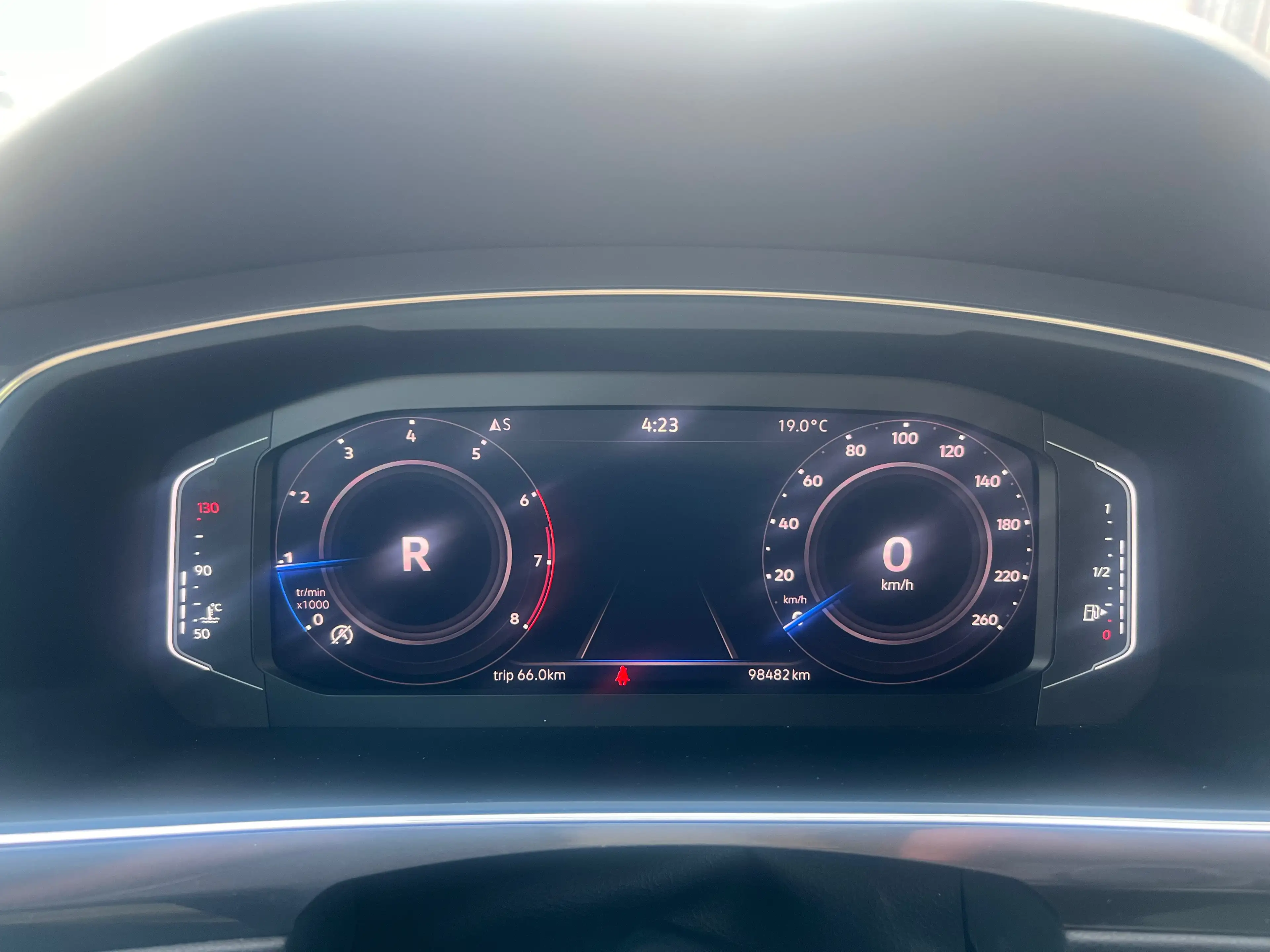 Volkswagen Tiguan Allspace 1.5 TSI Highline OPF DSG AUTOMATIQUE CRÉDIT 100% GARANTIE 12 MOIS COMME NEUF — photo 27