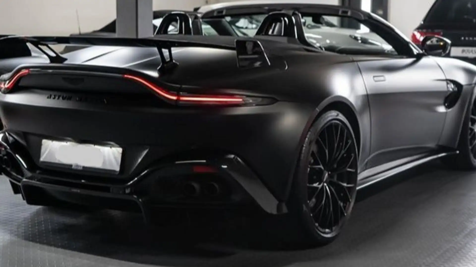 Aston Martin Vantage Roadster Schwarz - 1