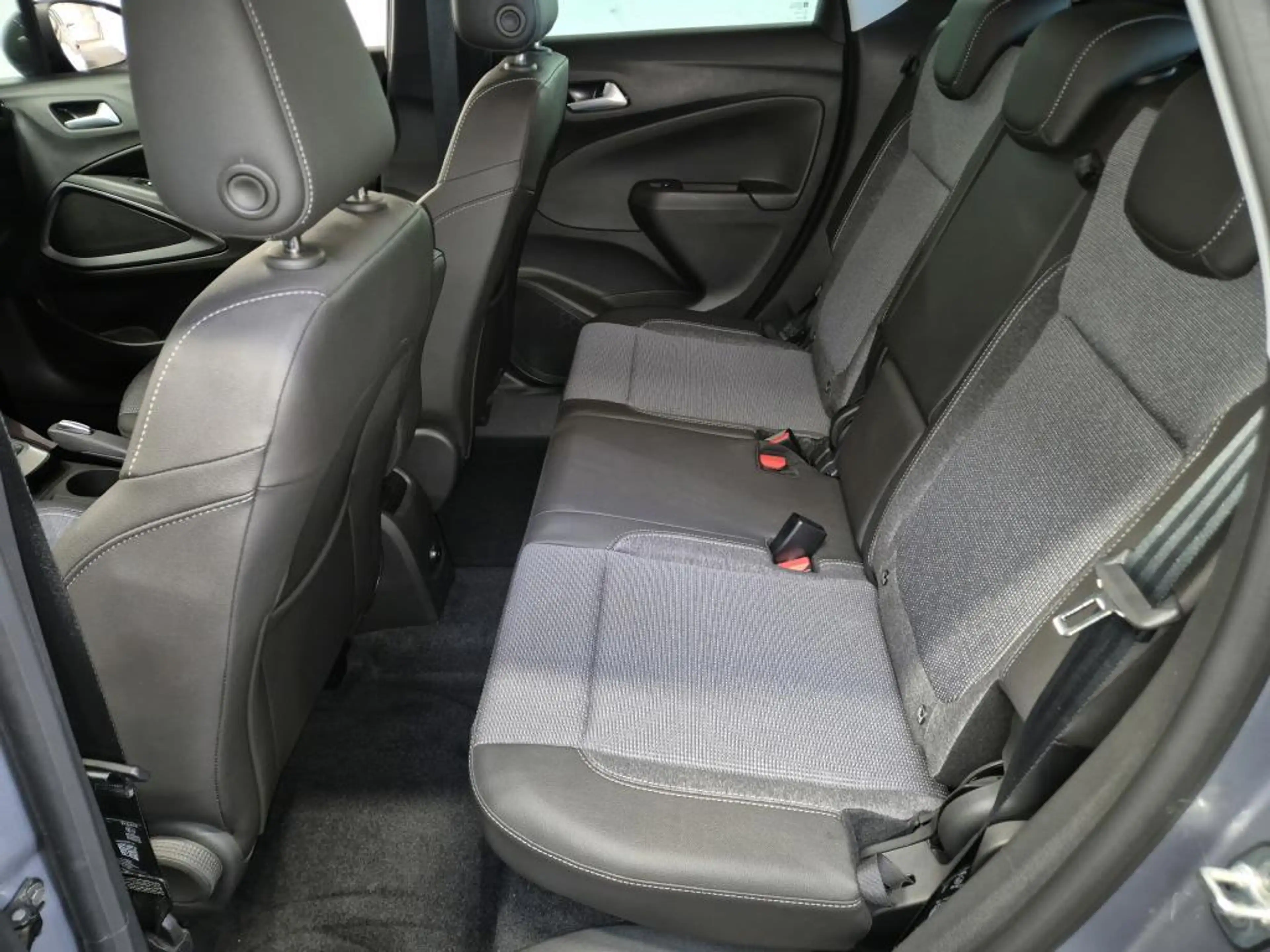 Opel Crossland 1.2 Autom. Elegance *SHZ*LED-SCHEINW.* — photo 8