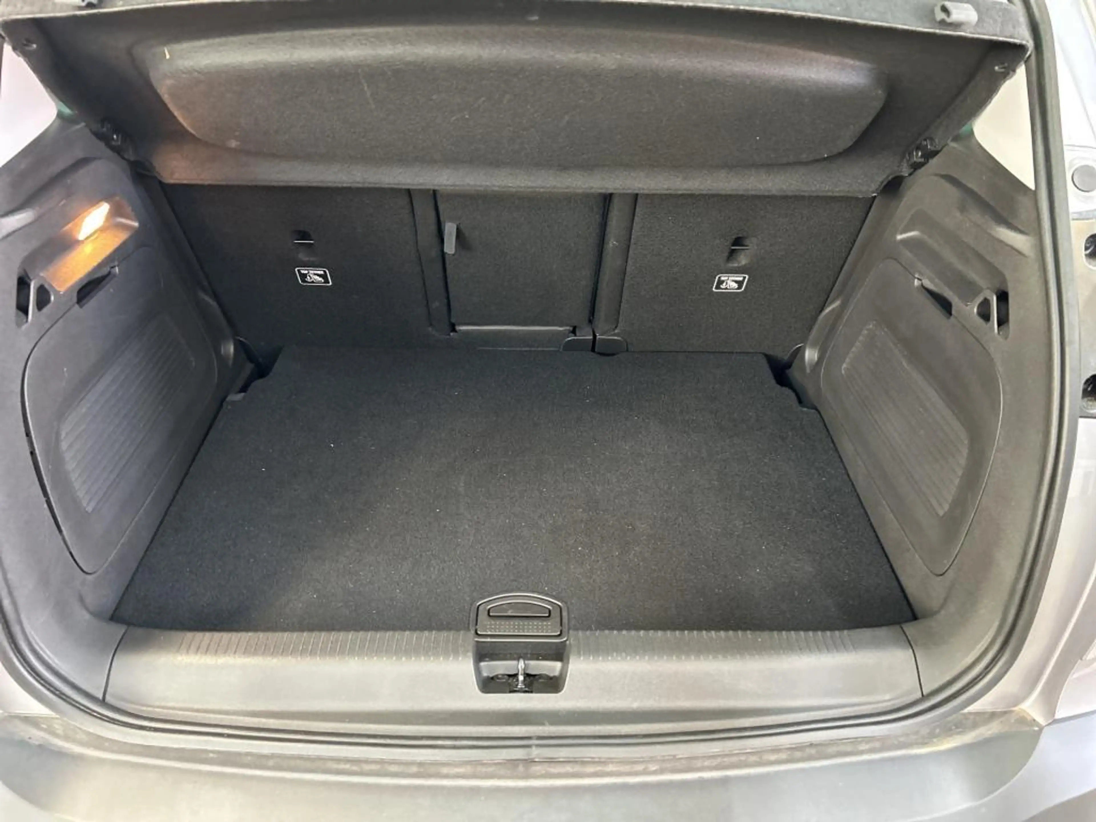 Opel Crossland 1.2 Autom. Elegance *SHZ*LED-SCHEINW.* — photo 14