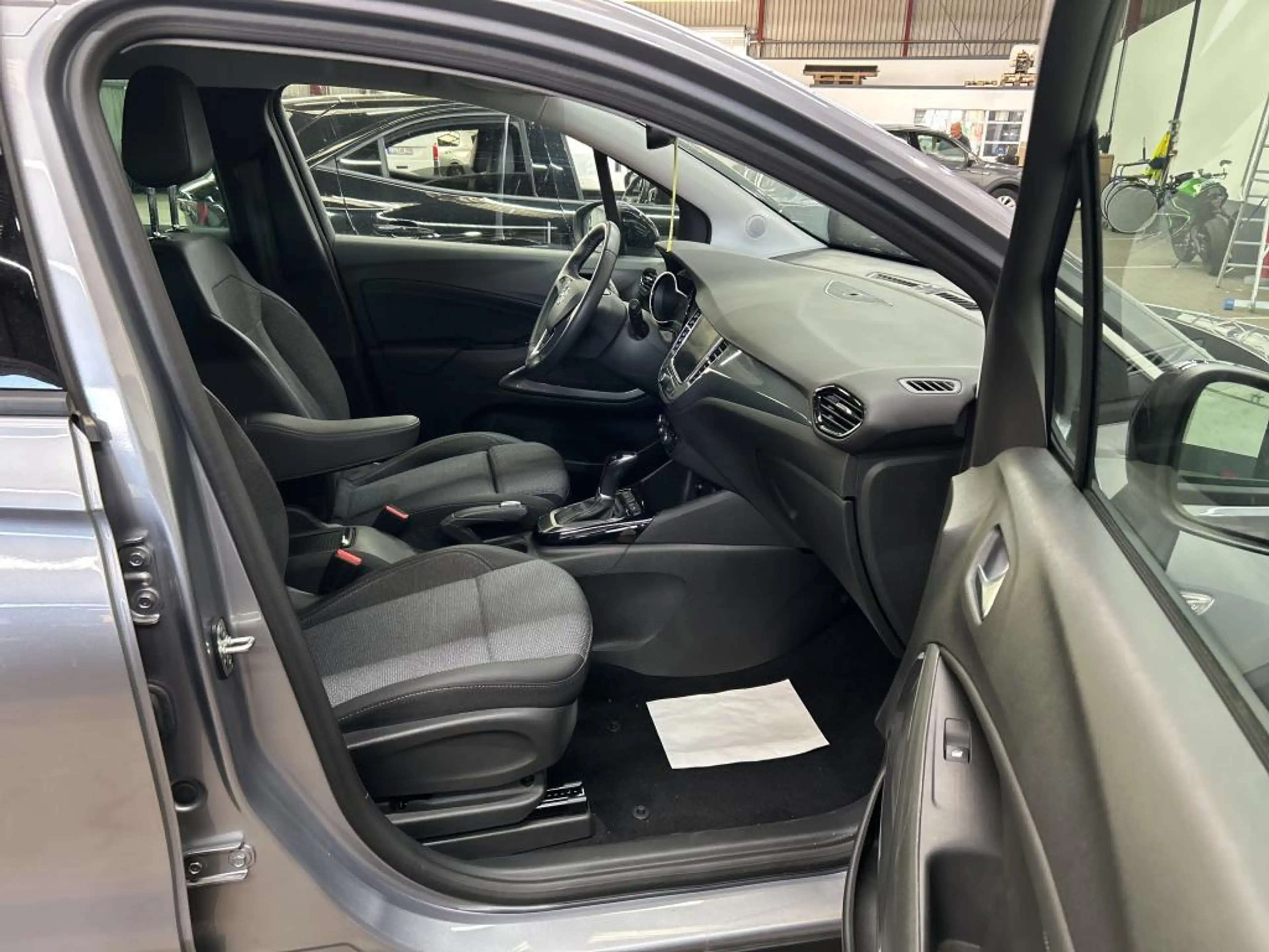 Opel Crossland 1.2 Autom. Elegance *SHZ*LED-SCHEINW.* — photo 11