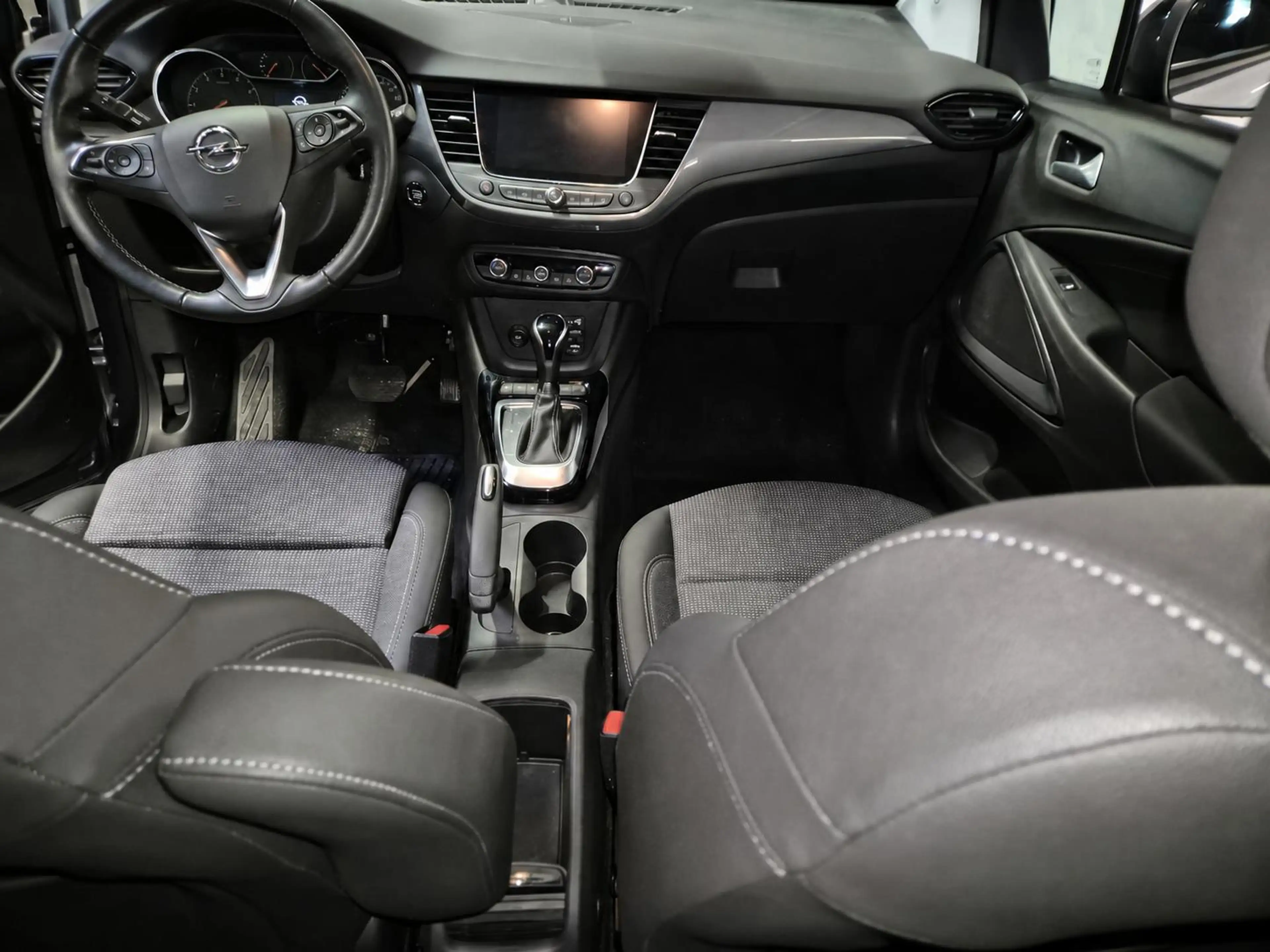Opel Crossland 1.2 Autom. Elegance *SHZ*LED-SCHEINW.* — photo 9