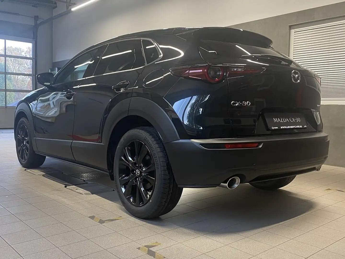 Mazda CX-30 5WGN 2.0L e-SKYACTIV X 186ps 6MT FWD Nagisa Noir - 2