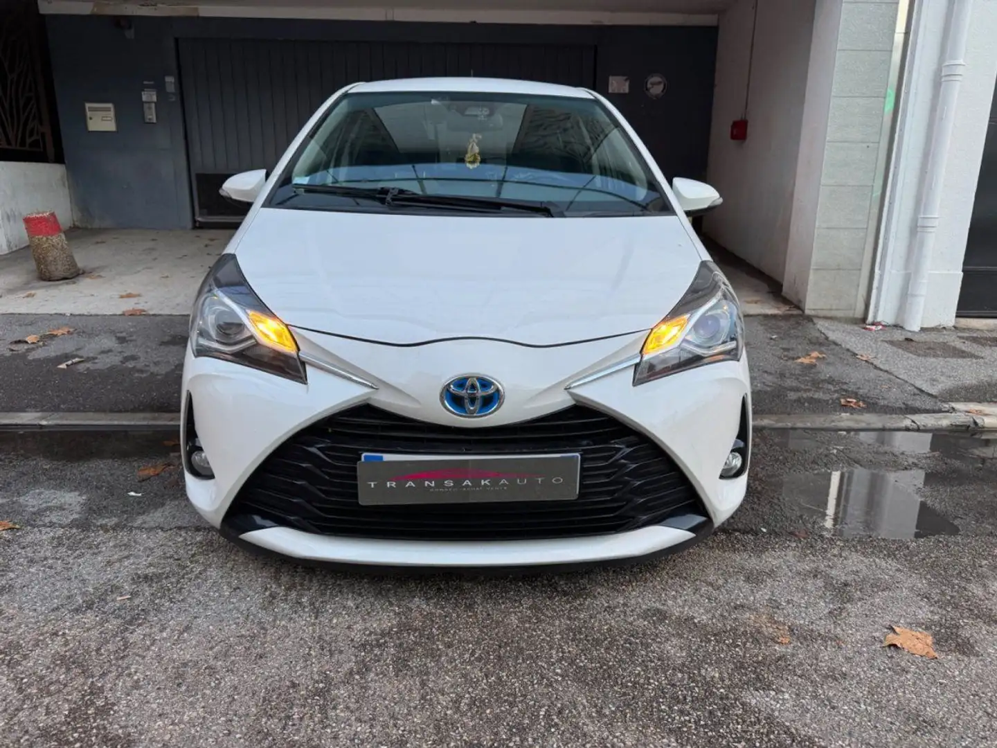 Toyota Yaris PRO HYBRIDE RC18 Pro 100h Dynamic Wit - 2