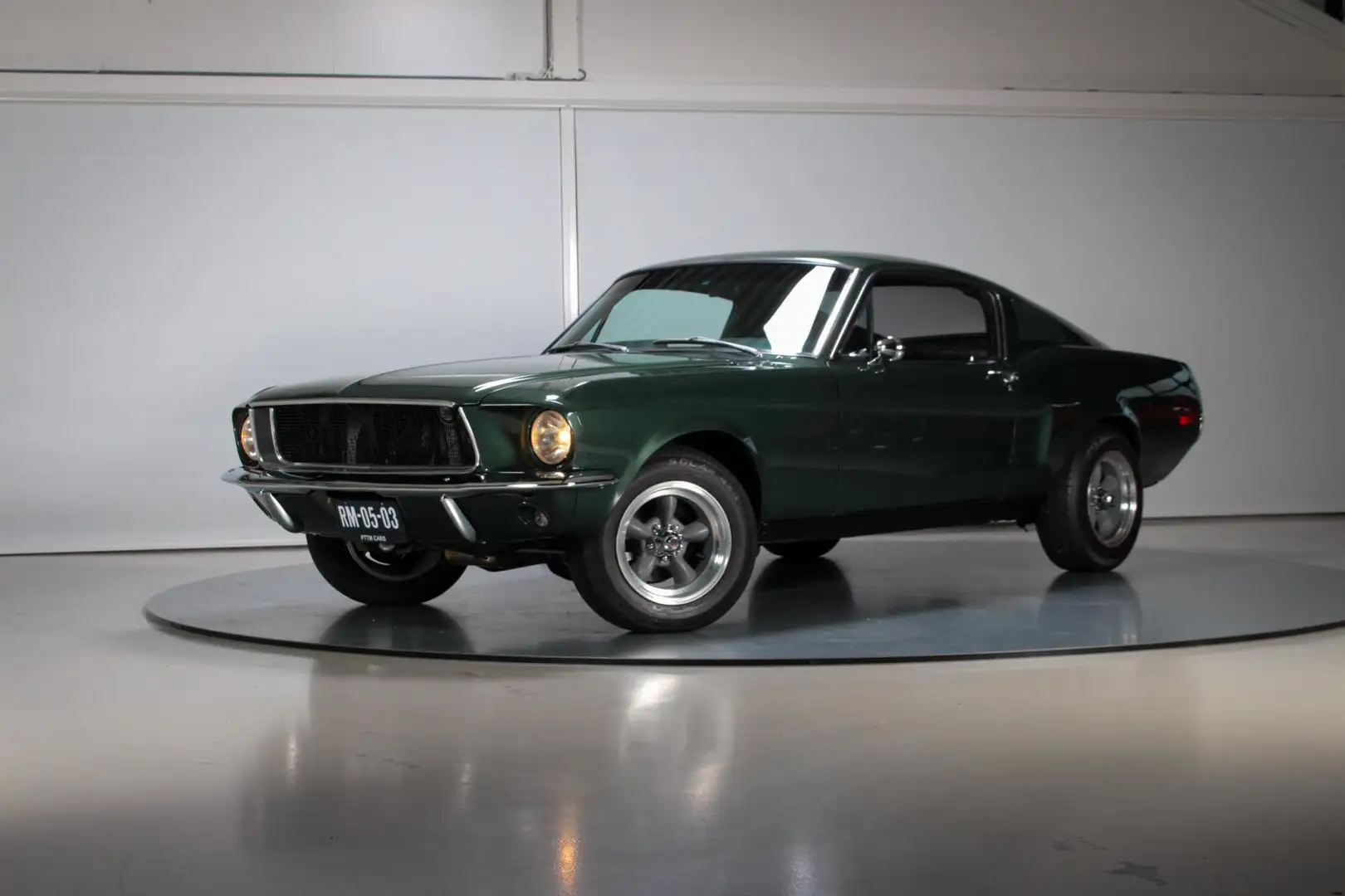 Ford Mustang USA "Bullitt" Verde - 1