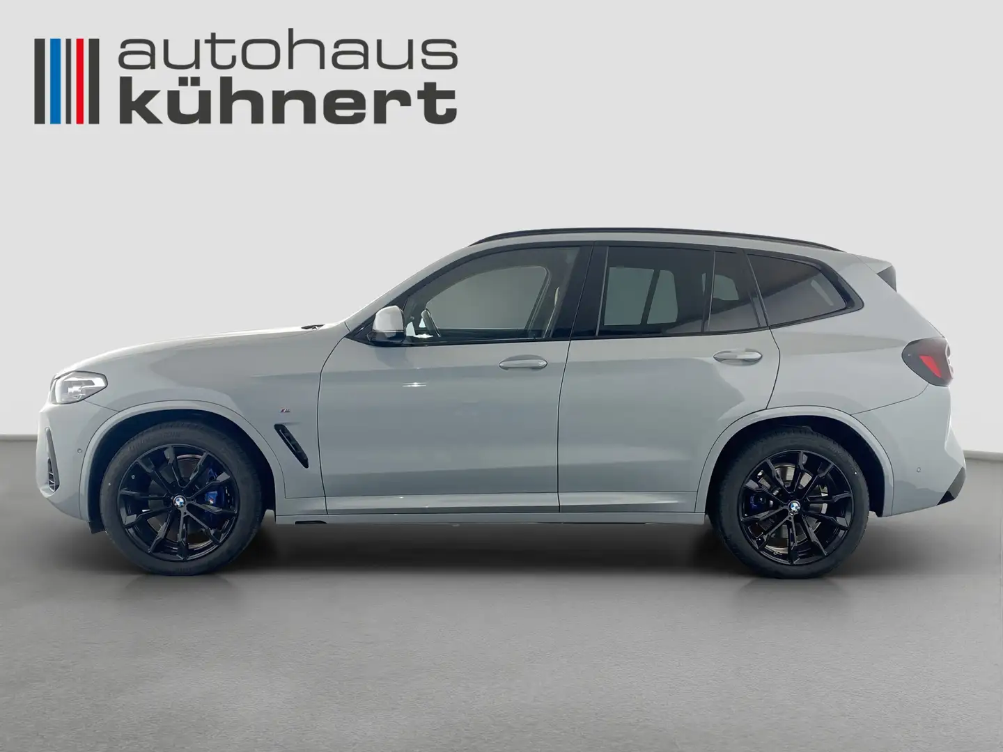 BMW X3 xDrive20d ///M-Sport AHK Navi ParkAss SAG Grau - 2