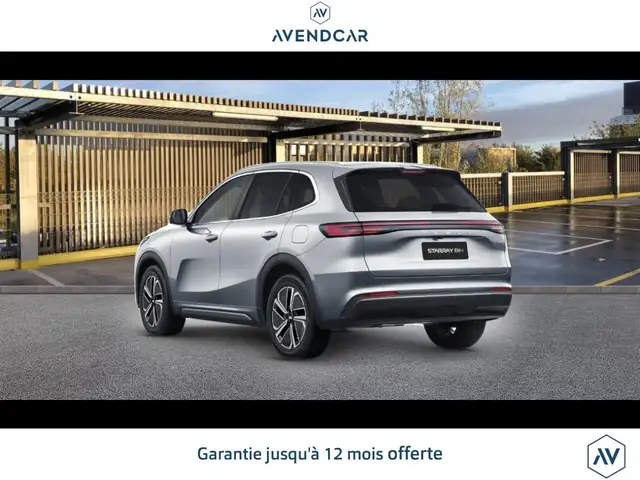 Others Geely view 3