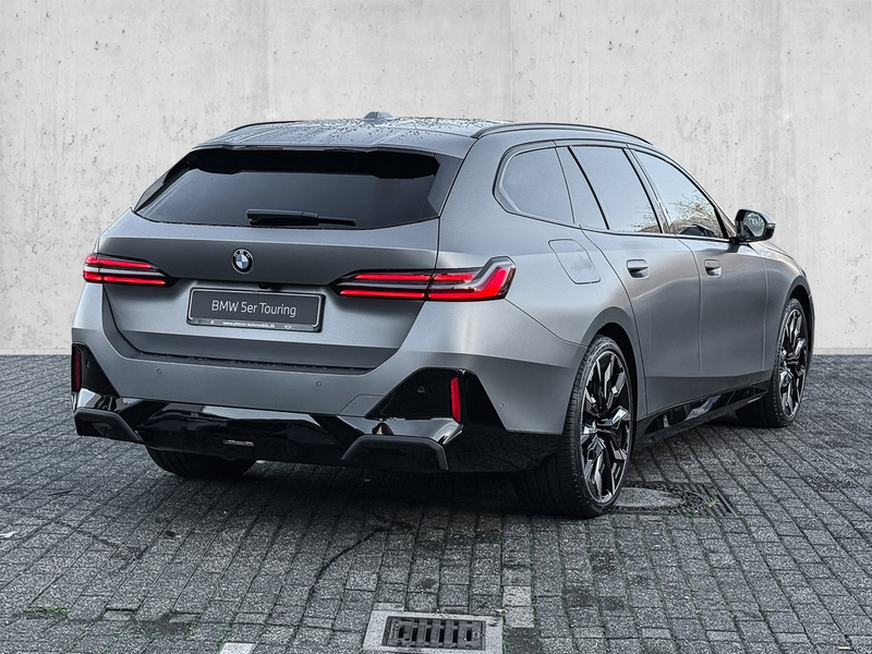 BMW 540 d xDrive Touring * M Sportpaket * Panorama Glasdac — photo 2