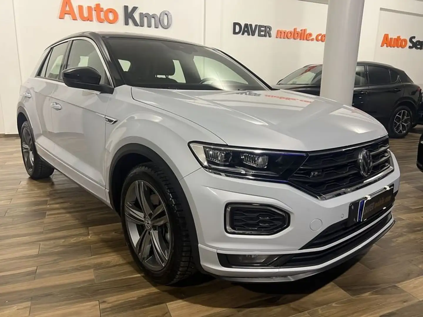 Volkswagen T-Roc 2.0 TDI DSG 4MOTION R LINE BlueMotion Technology Wit - 1