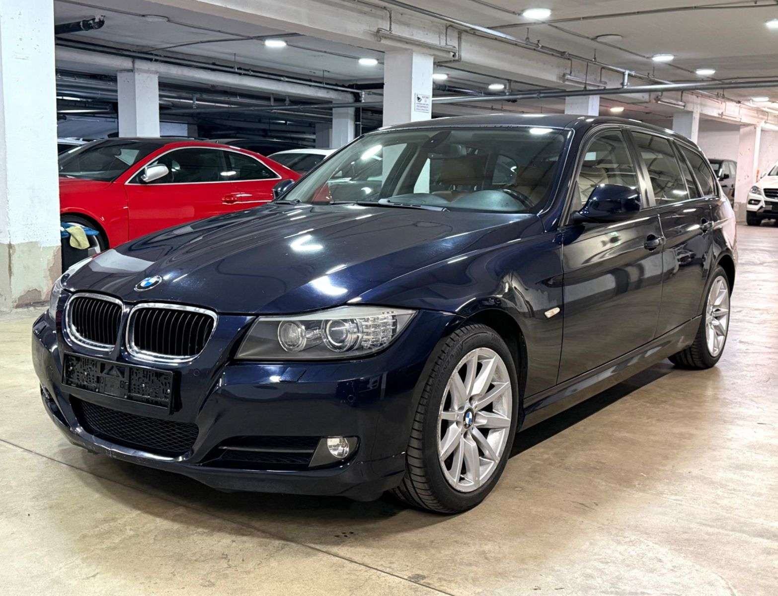 Second hand Bmw 3 Series 320