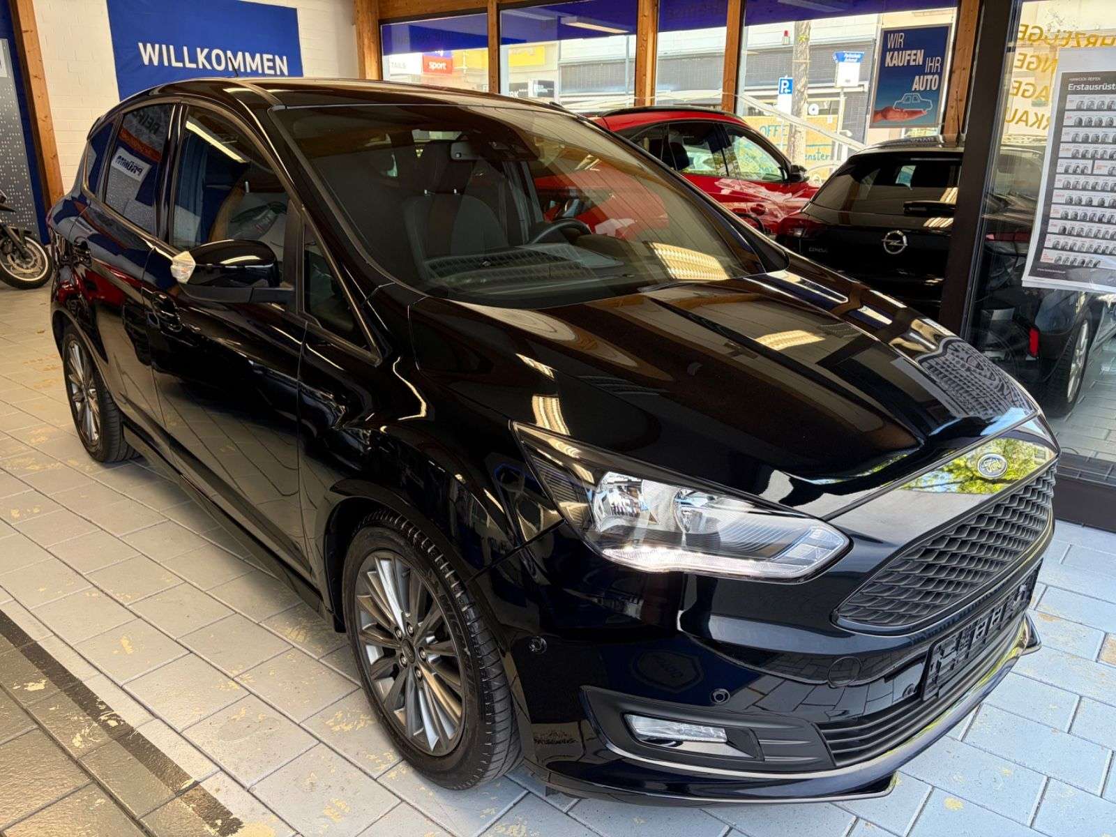 Second hand Ford C-Max 1.0