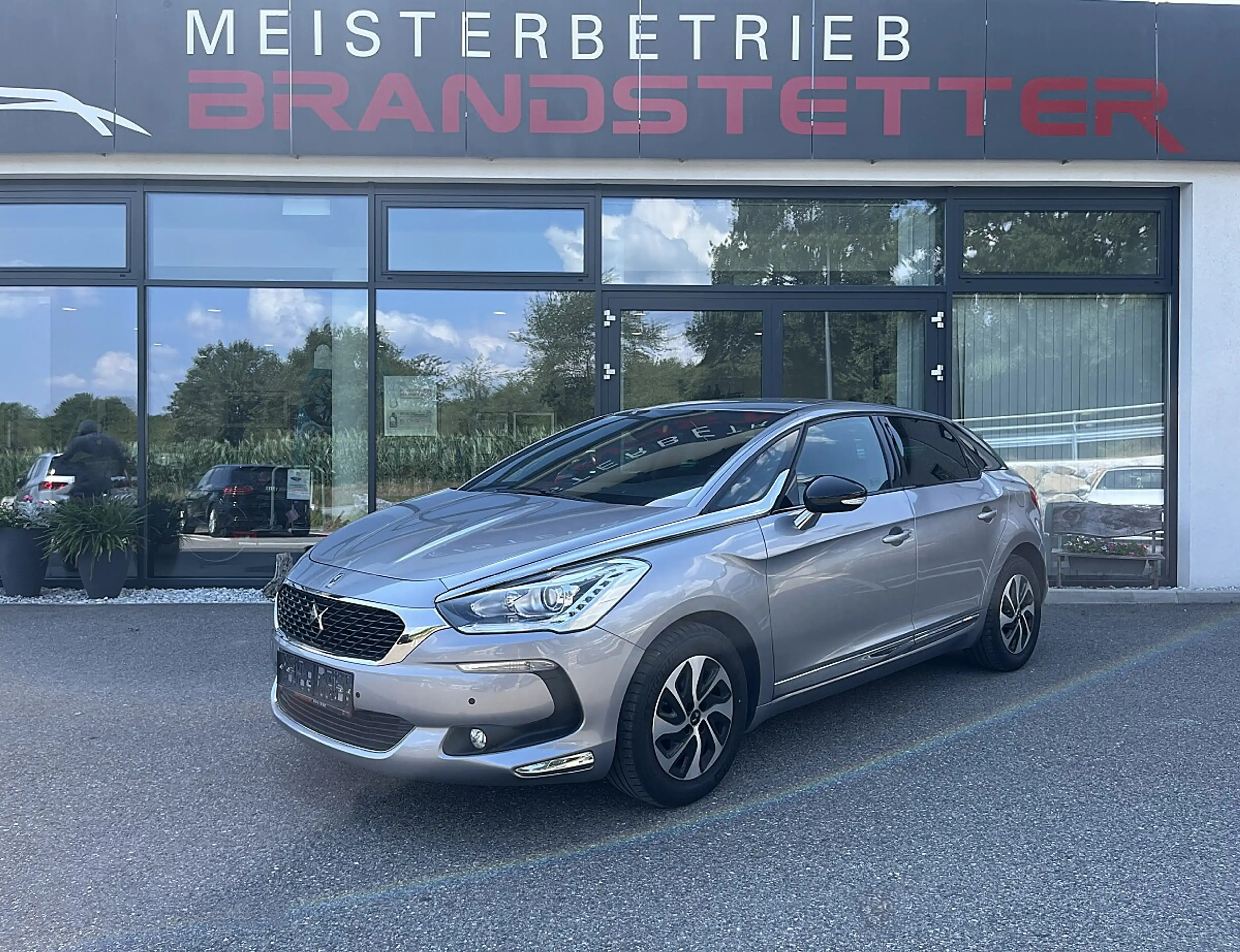 DS Automobiles DS 5 DS5 BlueHDi S&S 120