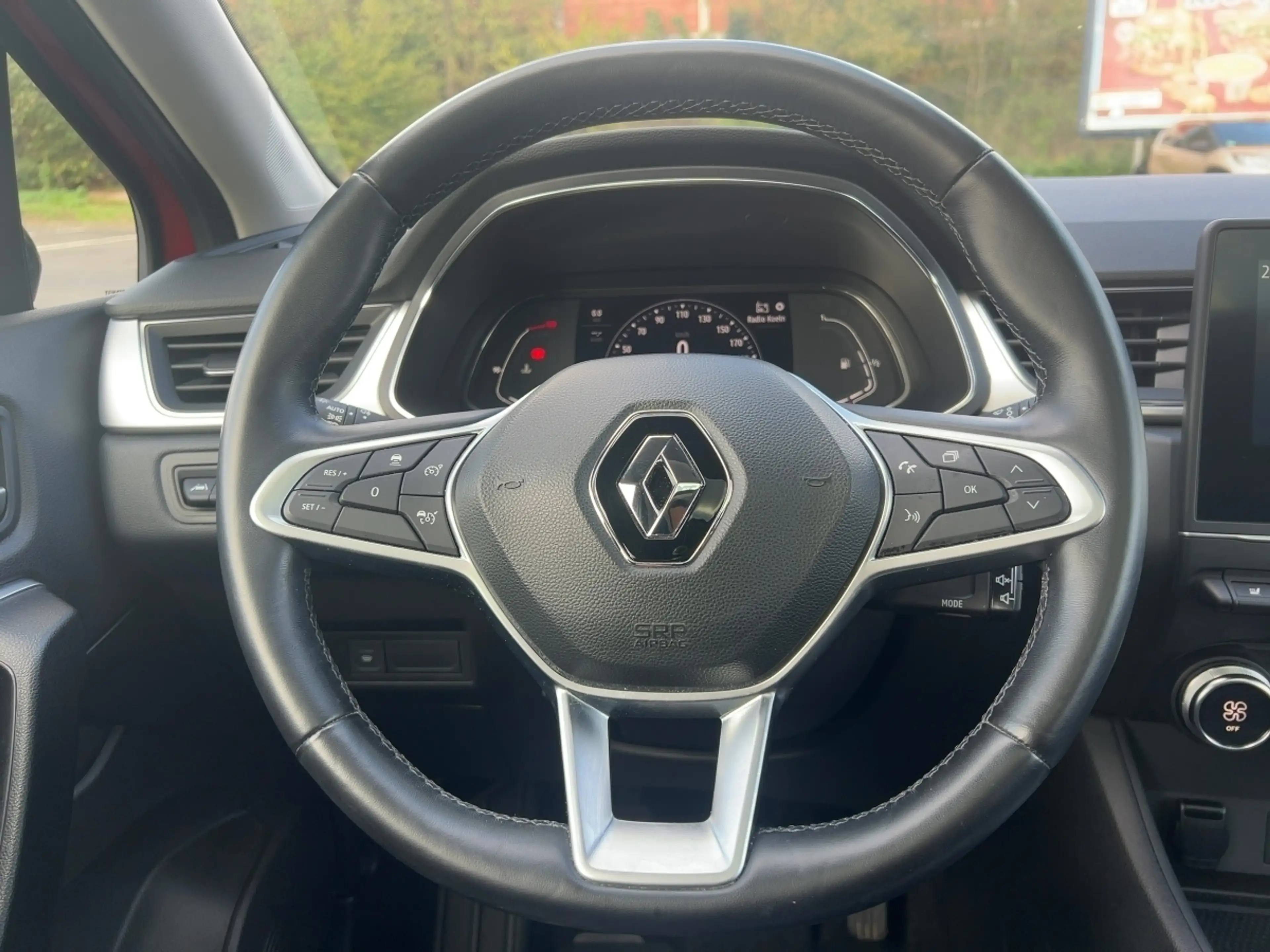 Renault Captur INTENS TCe 90 GLASSCHIEBEDACH — photo 12