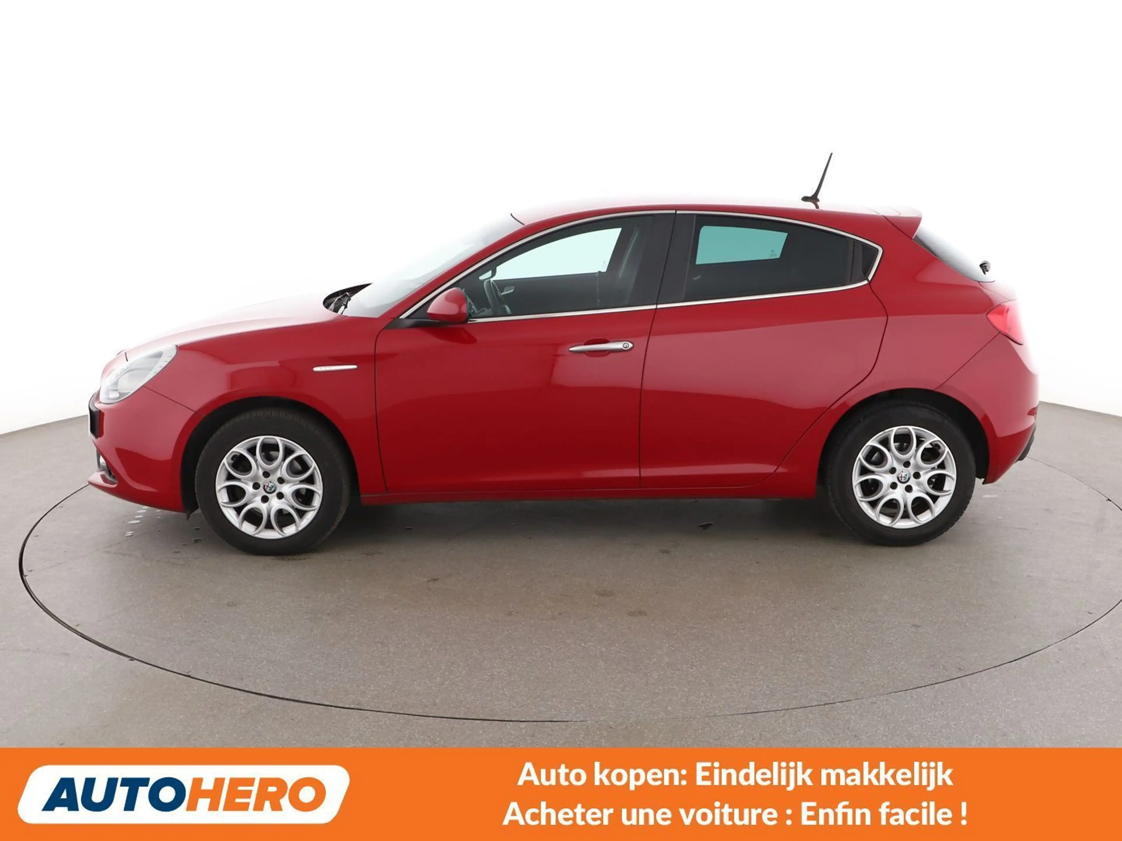 Alfa Romeo Giulietta 1.4 Turbo Super — photo 3