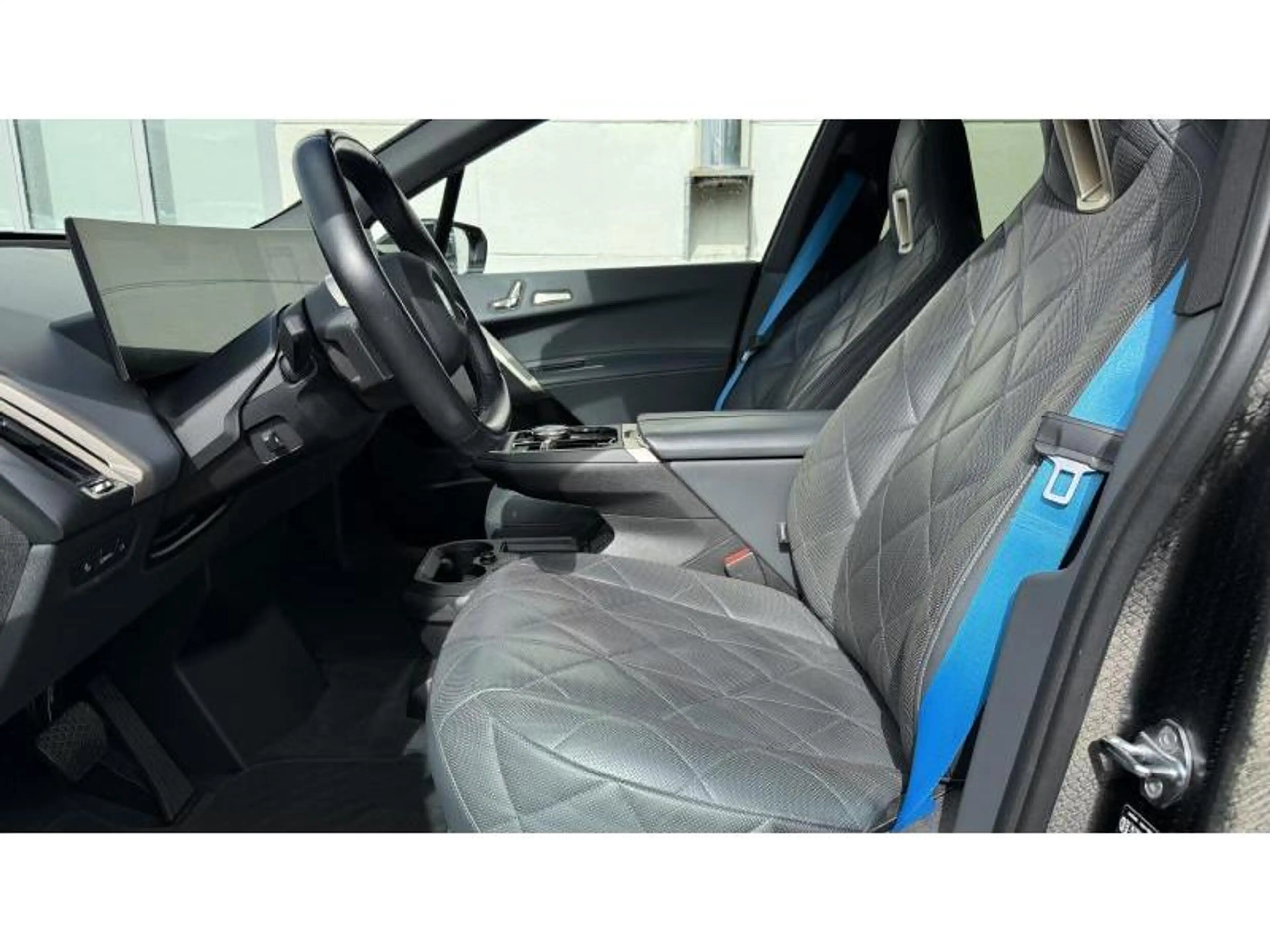 BMW iX xDrive 40 Kit M Sport Attache Remorque Toit Panora — photo 10