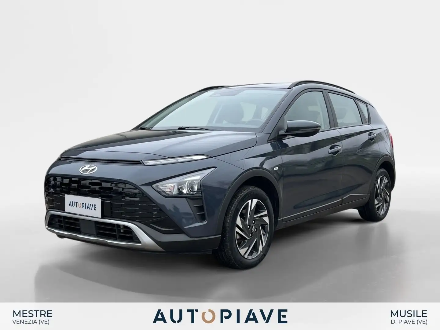 Hyundai BAYON 1.0 T-GDI Hybrid 48V iMT XLine Gris - 1