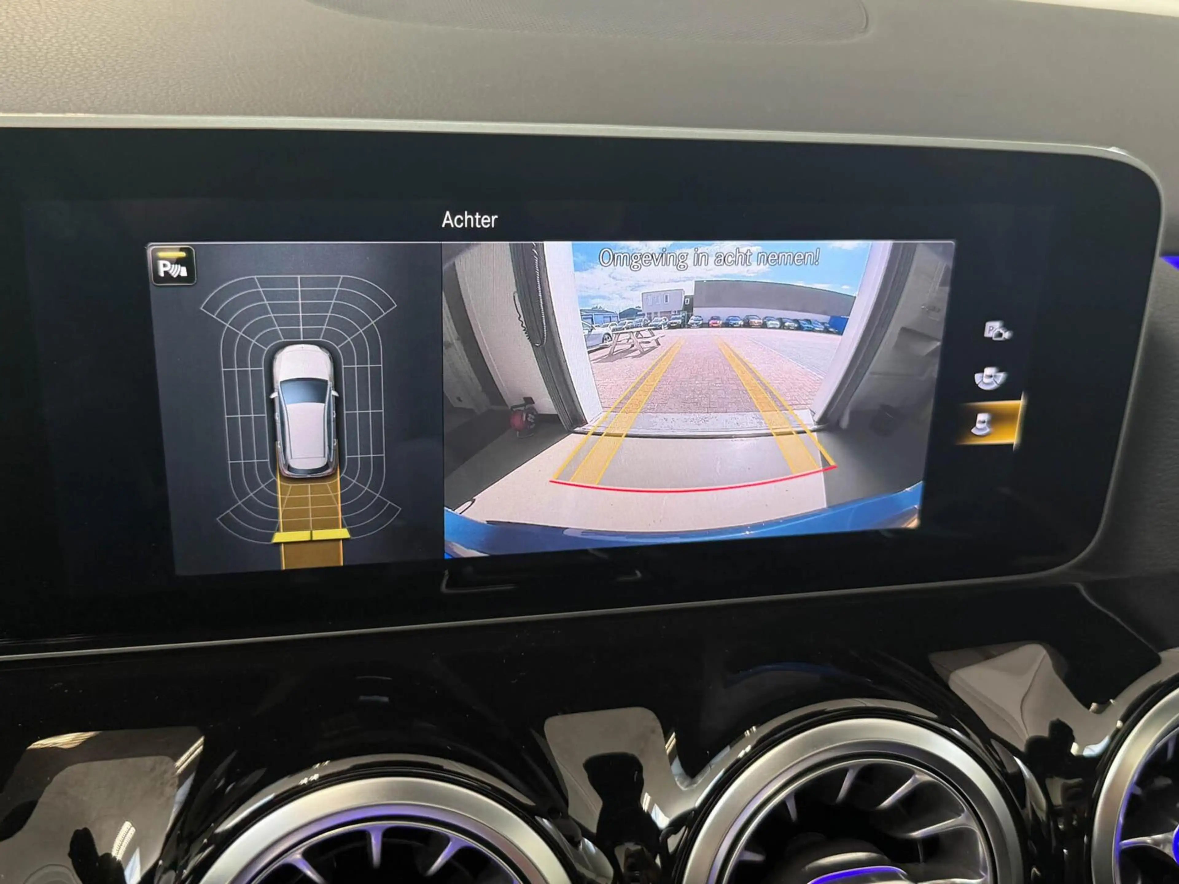 Mercedes-Benz B 250 225pk Premium Plus AMG | Panoramadak | Memory | Sf — photo 9