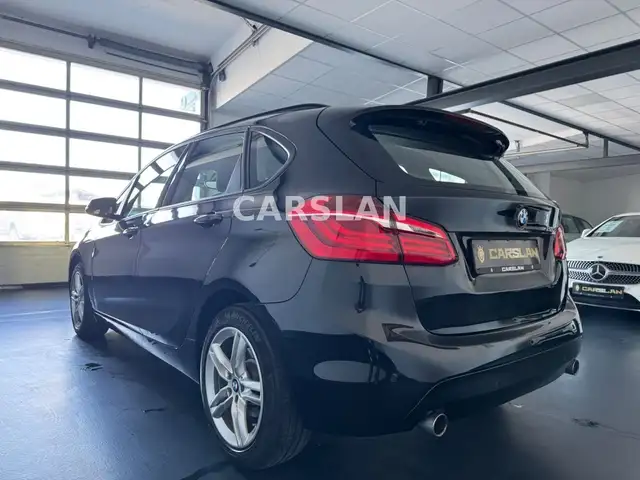 BMW 2 Series view 13