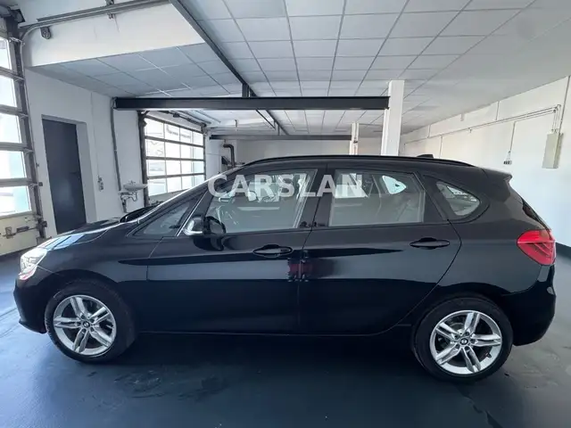BMW 2 Series view 9
