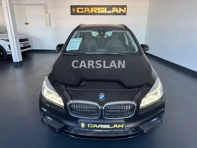BMW 2 Series view 3