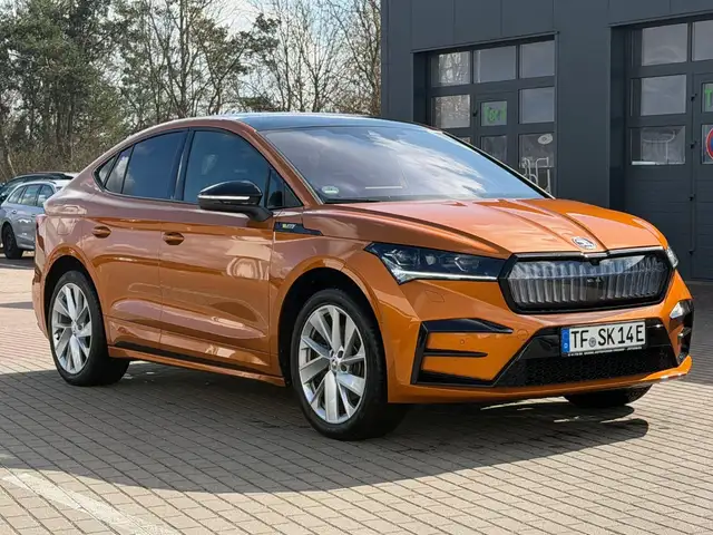 Skoda Enyaq view 12