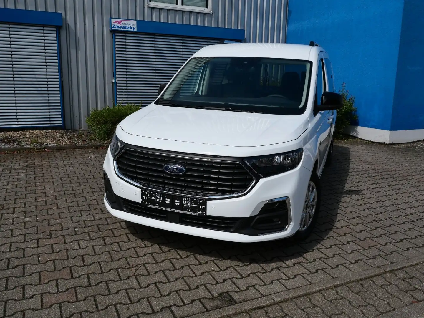 Ford Grand Tourneo Connect Titanium mit Rollstuhlrampe Weiß - 2