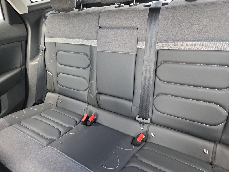 Citroen C4 1.2 12V e-THP / PureTech — photo 14
