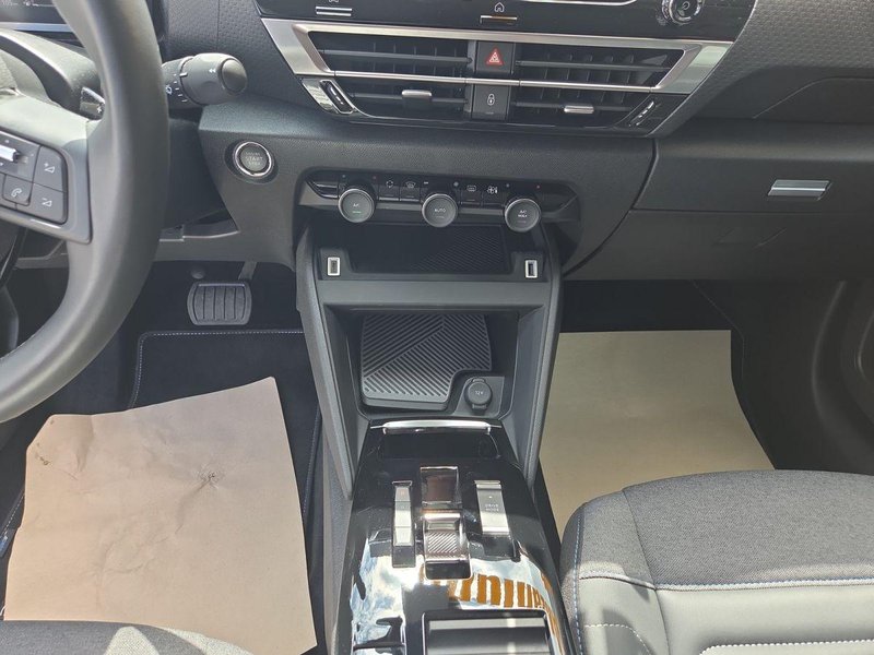 Citroen C4 1.2 12V e-THP / PureTech — photo 9