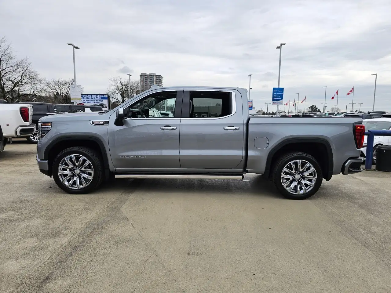 GMC Sierra 1500 снимка GMC Sierra 1500