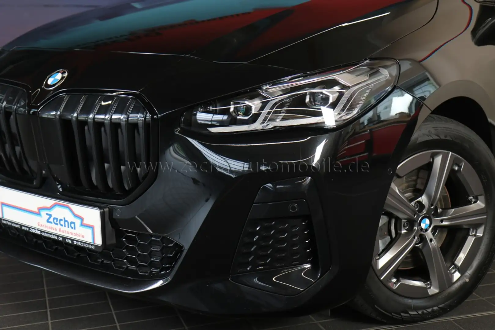 BMW 223 ixDr.ActiveTourer M-Sport.Panod.DrivProf.AHK Чорний - 2