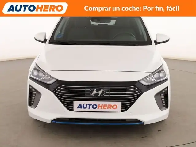 Hyundai Ioniq view 9