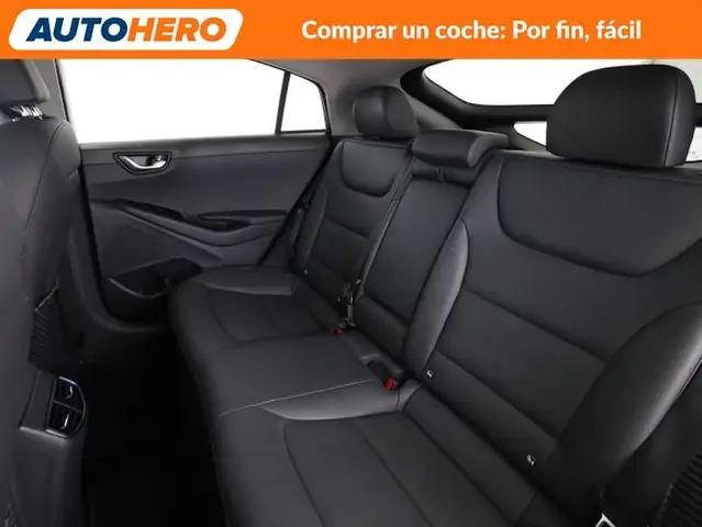 Hyundai Ioniq view 15