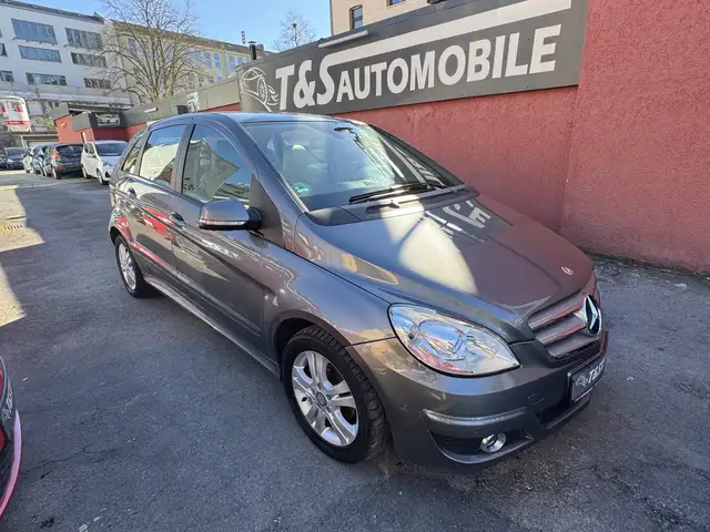 Mercedes-Benz B 150 B 150 - Tüv Neu - Klima-PDC-SHZ-BC-