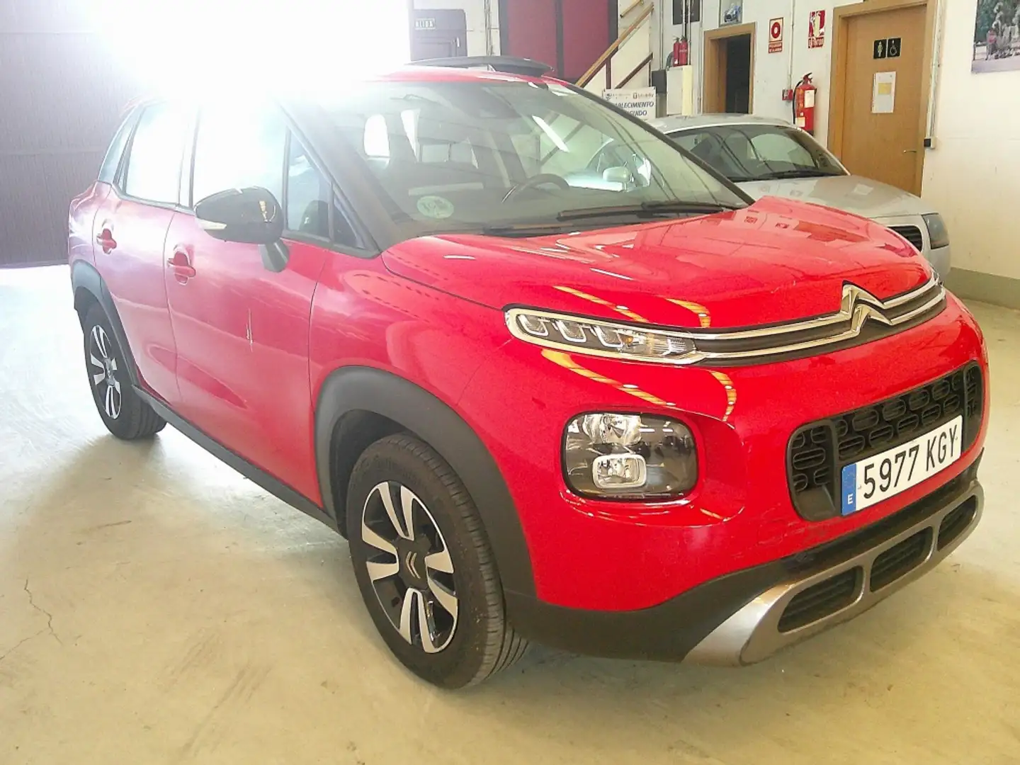 Citroen C3 Aircross Puretech S&S Feel 110 Rood - 2