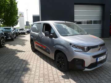 Kastenwagen M "XTR" LED Navi Holzboden Kamera hinten Sensoren vo/hi