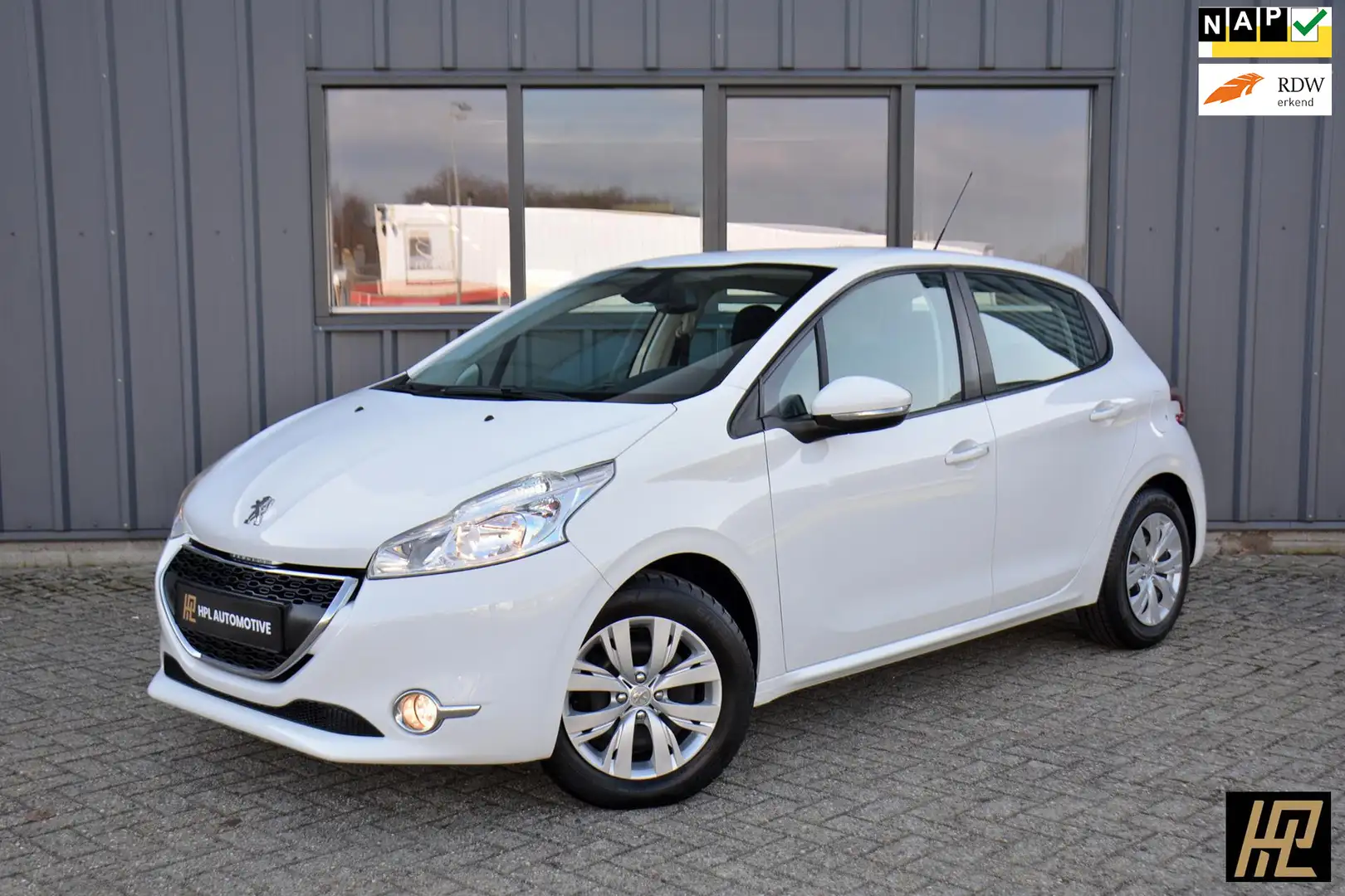 Peugeot 208 1.2 VTi 82pk Envy 5d Wit - 1