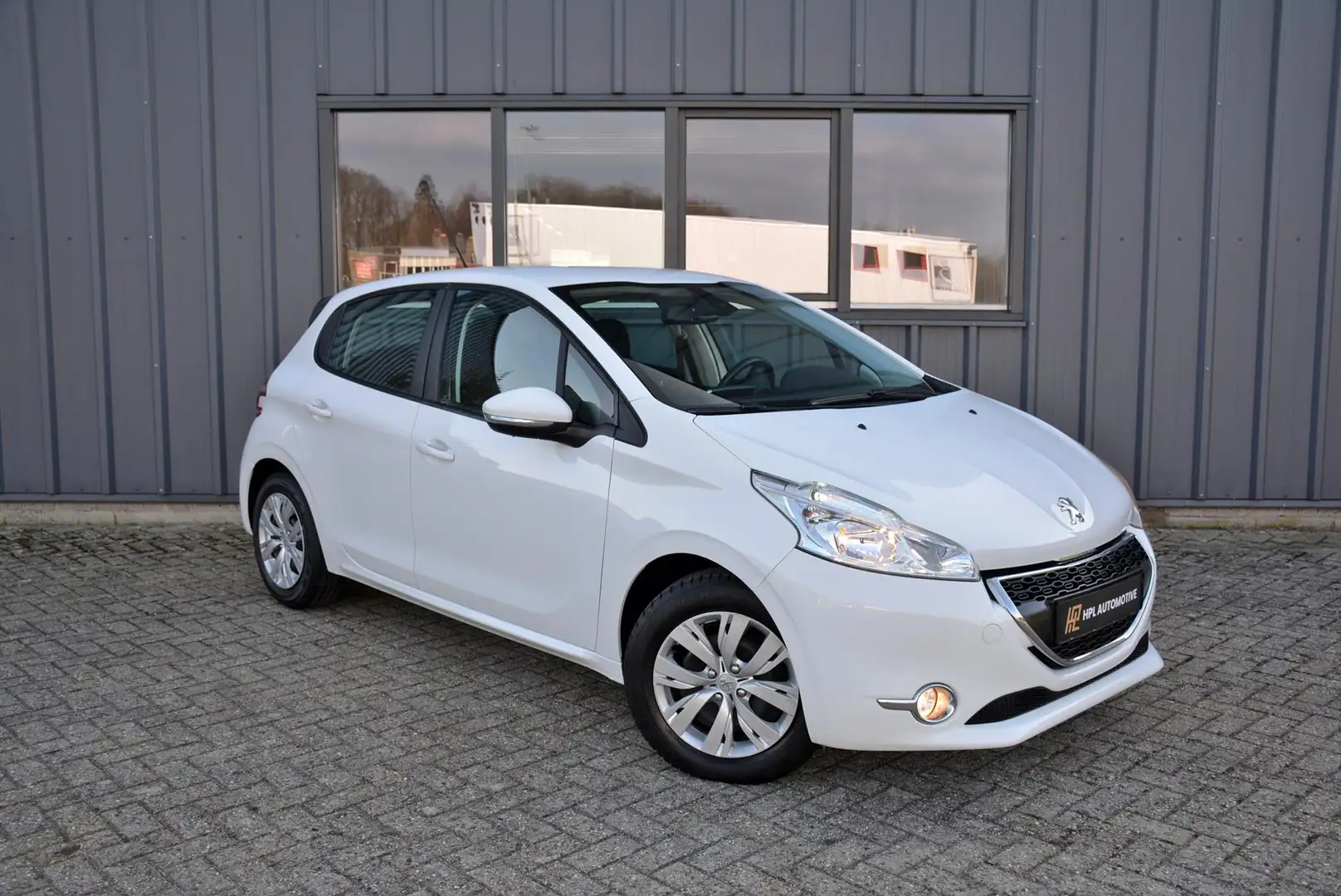 Peugeot 208 1.2 VTi 82pk Envy 5d Wit - 2