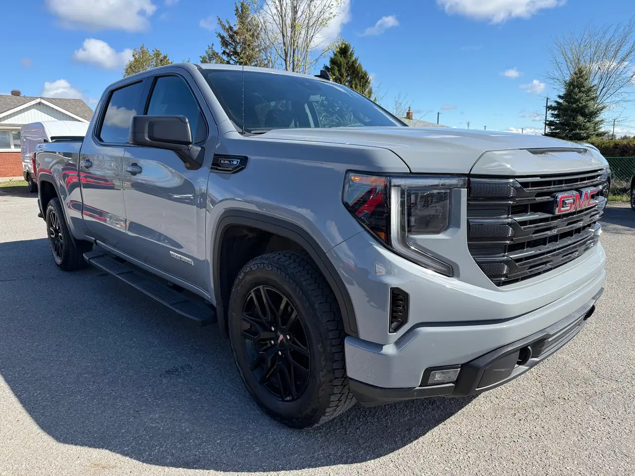 GMC Sierra 1500 снимка GMC Sierra 1500