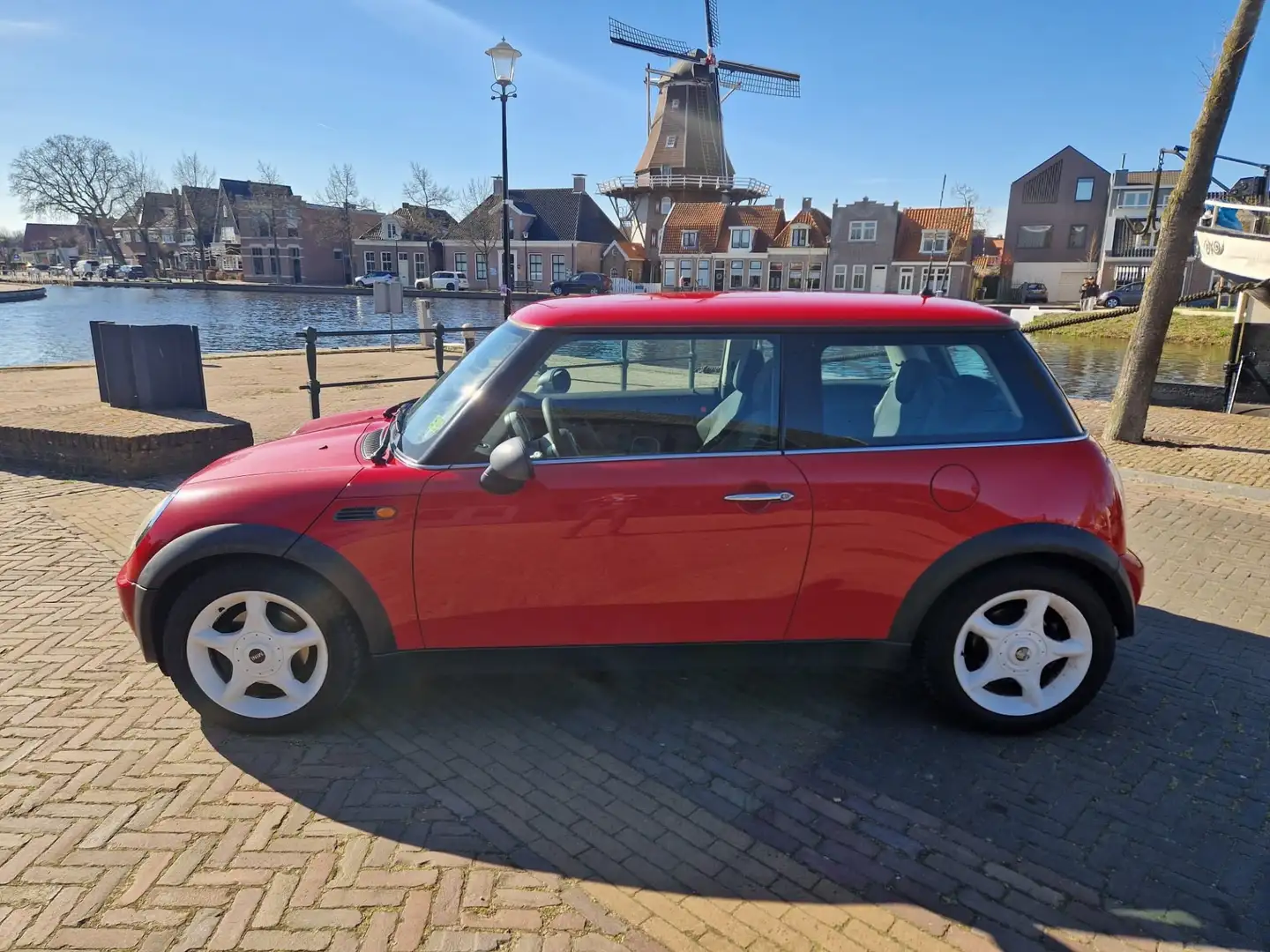 MINI One 1.6 Mini Cooper One 150DKM Červená - 1