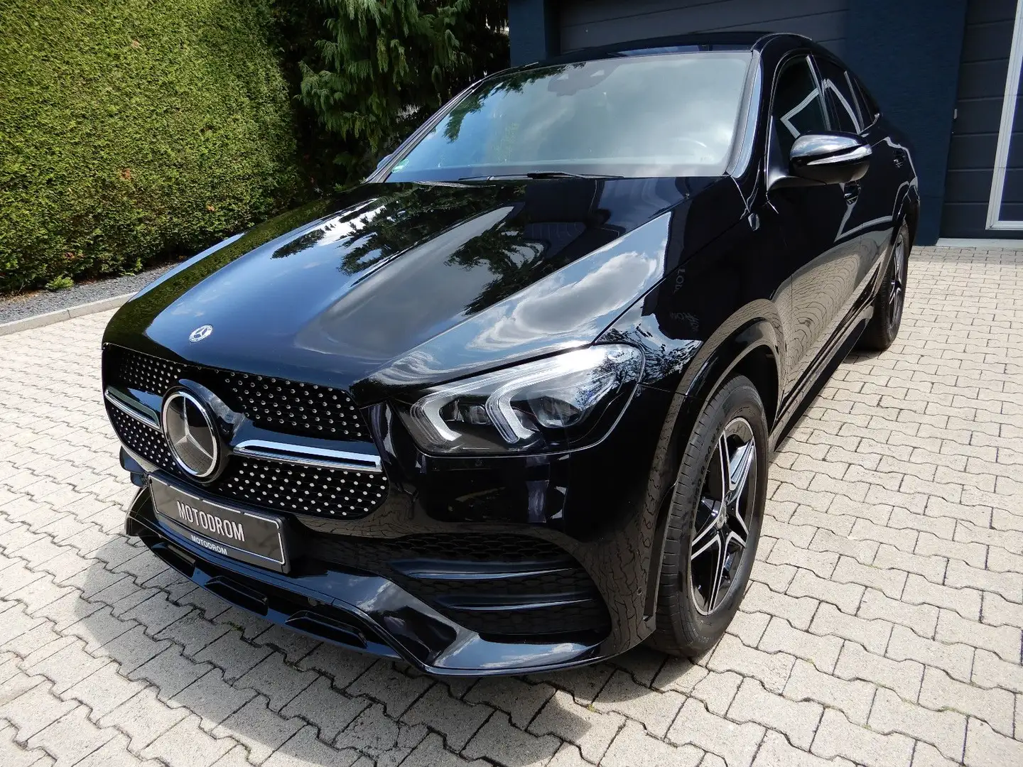 Mercedes-Benz GLE 350 GLE350d Coupe DISTRONIK PANORAMA NIGHT AMG-LINE Schwarz - 1