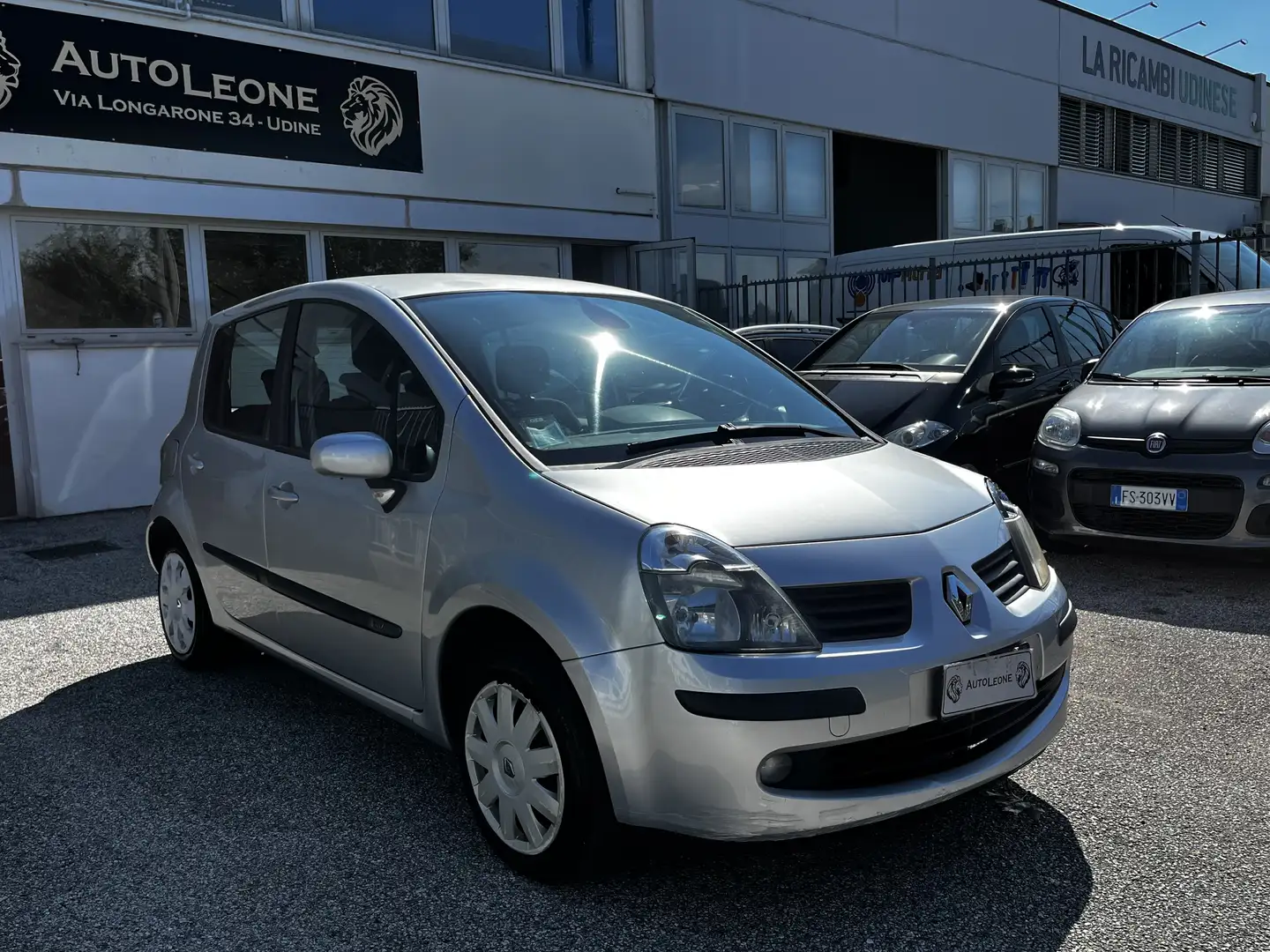 Renault Modus 1.2 16v Confort Dynamique - 1