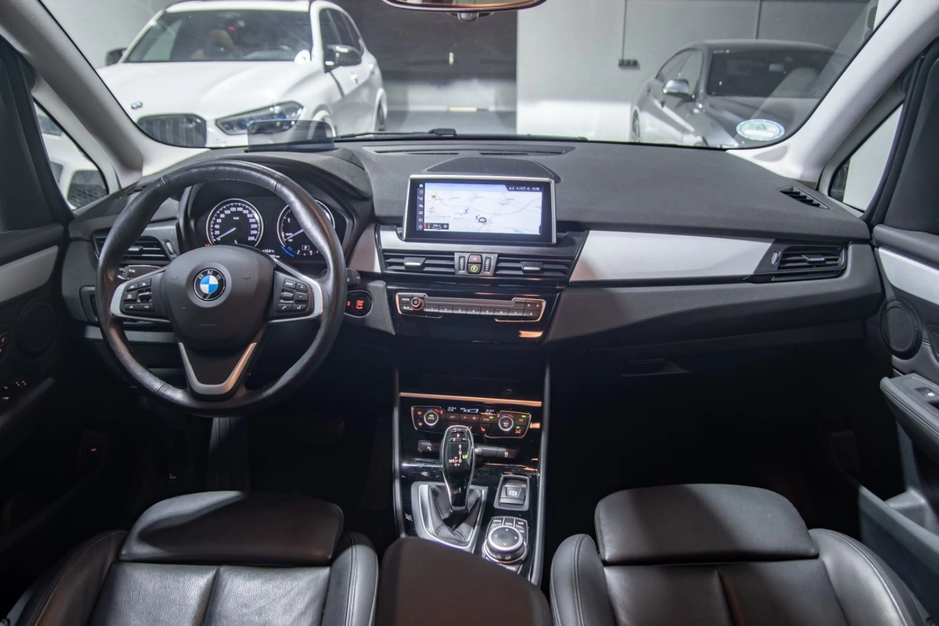 BMW 220 xDrive LED/HUD/HiFi/ACC — photo 14