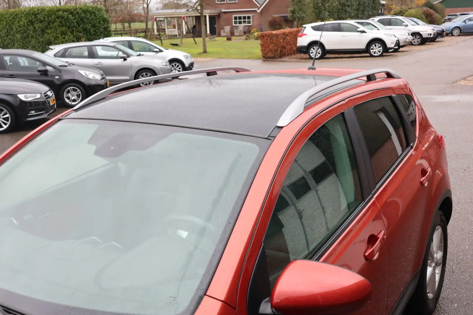 Nissan Qashqai 2.0 Tekna, Leder, Climate, Cruise, Trekhaak, Parke Rood - 2