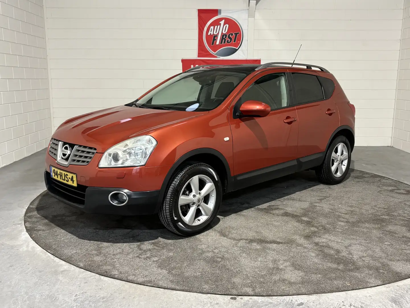 Nissan Qashqai 2.0 Tekna, Leder, Climate, Cruise, Trekhaak, Parke Rouge - 1