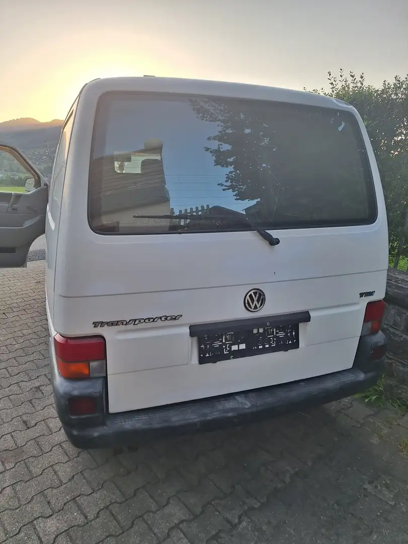 Volkswagen Transporter Kastenwagen 2,5 TDI - 2
